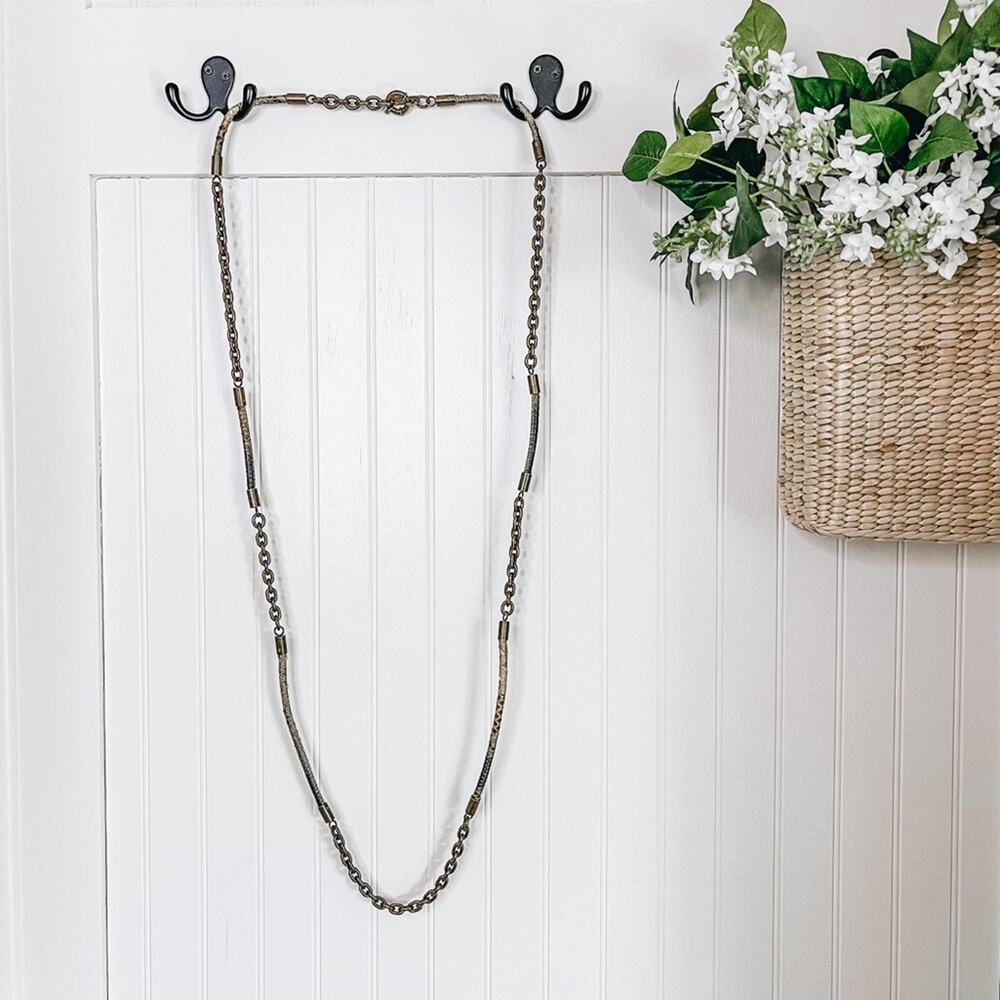 Burberry Snake Embossed Chain Long Necklace - Picture 2 of 7
